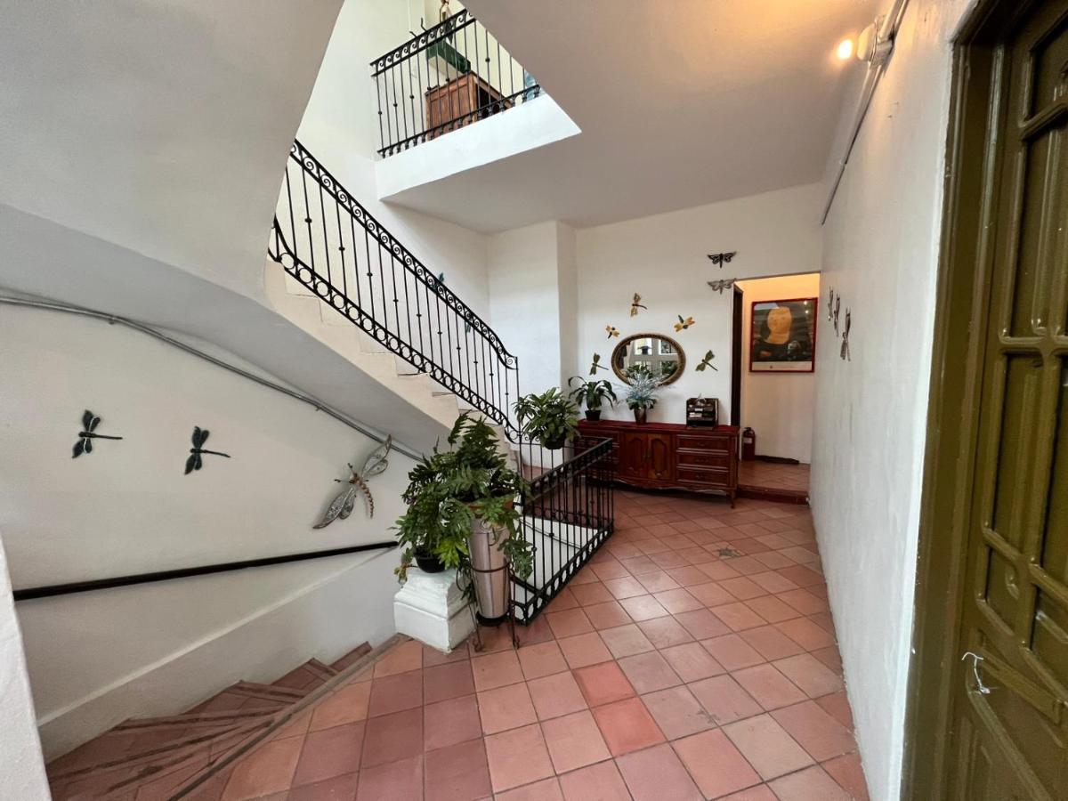 Hostal Santuario De Las Libelulas Guadalajara Esterno foto